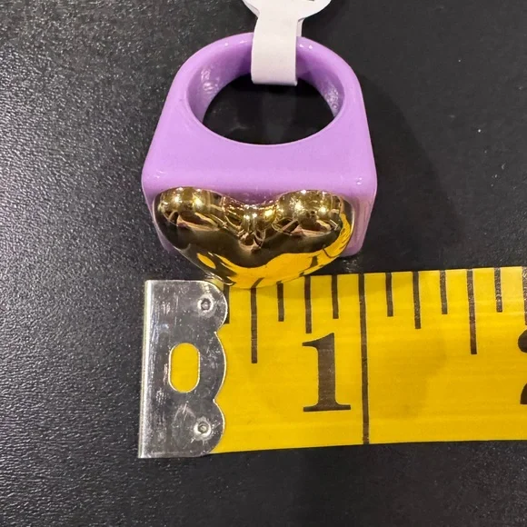 Purple Resin Heart Ring w/ Gold Tone Heart – Size 6 Statement Ring - Picture 11 of 16